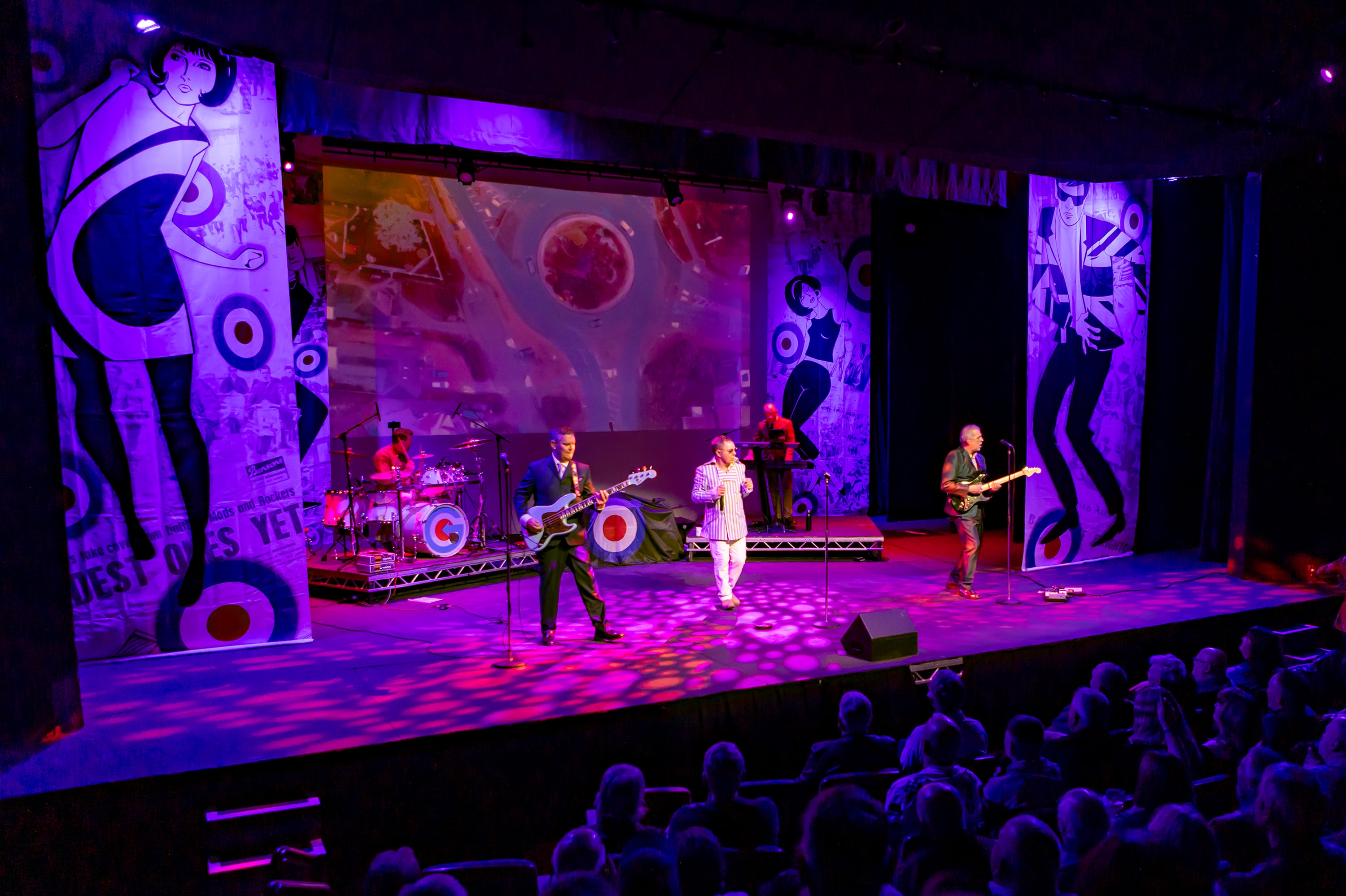 Friday On My Mind live at Swan Theatre Worcester